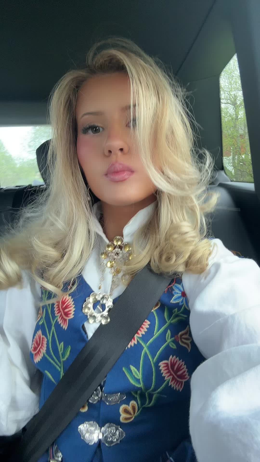 @SILJA HASSELBERG ♡