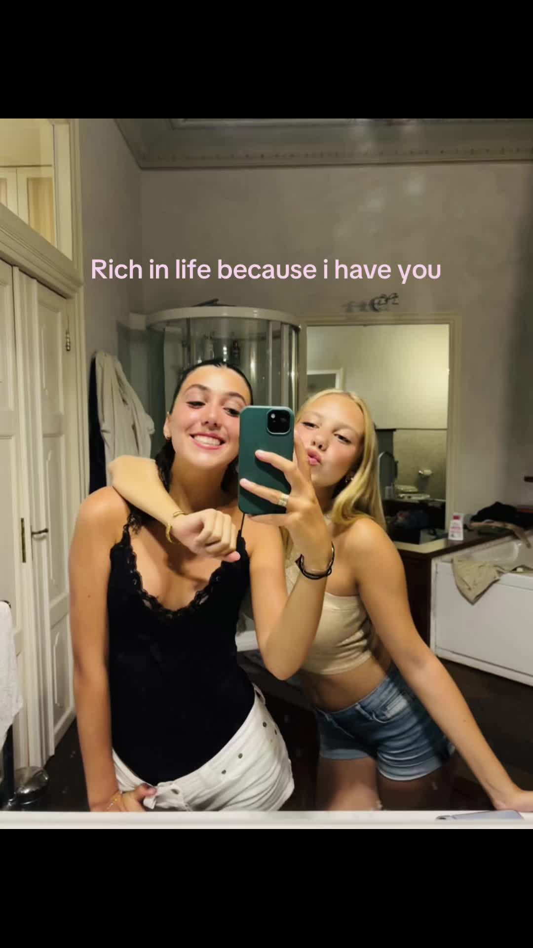 @ludovicabrucoli
