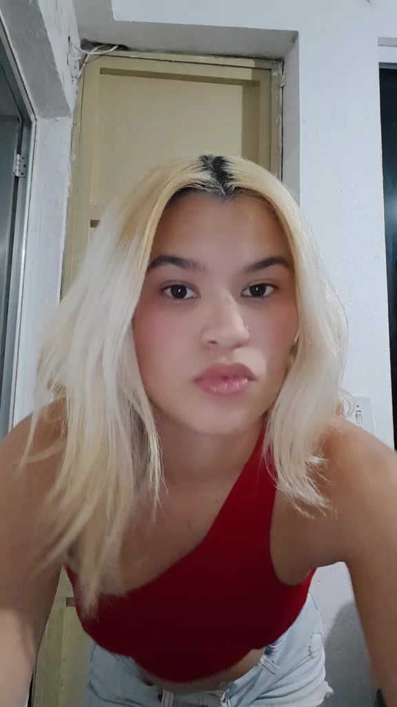 @yasmim