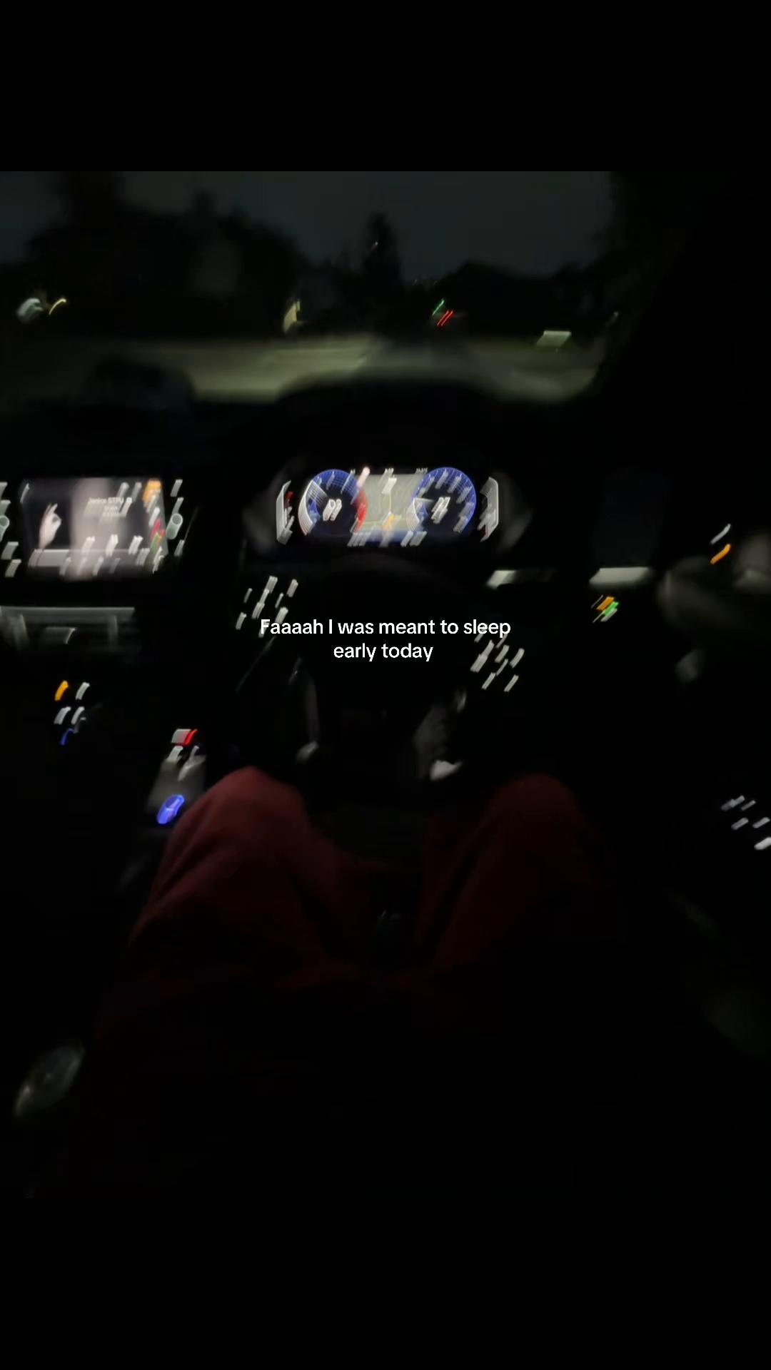 @🦇