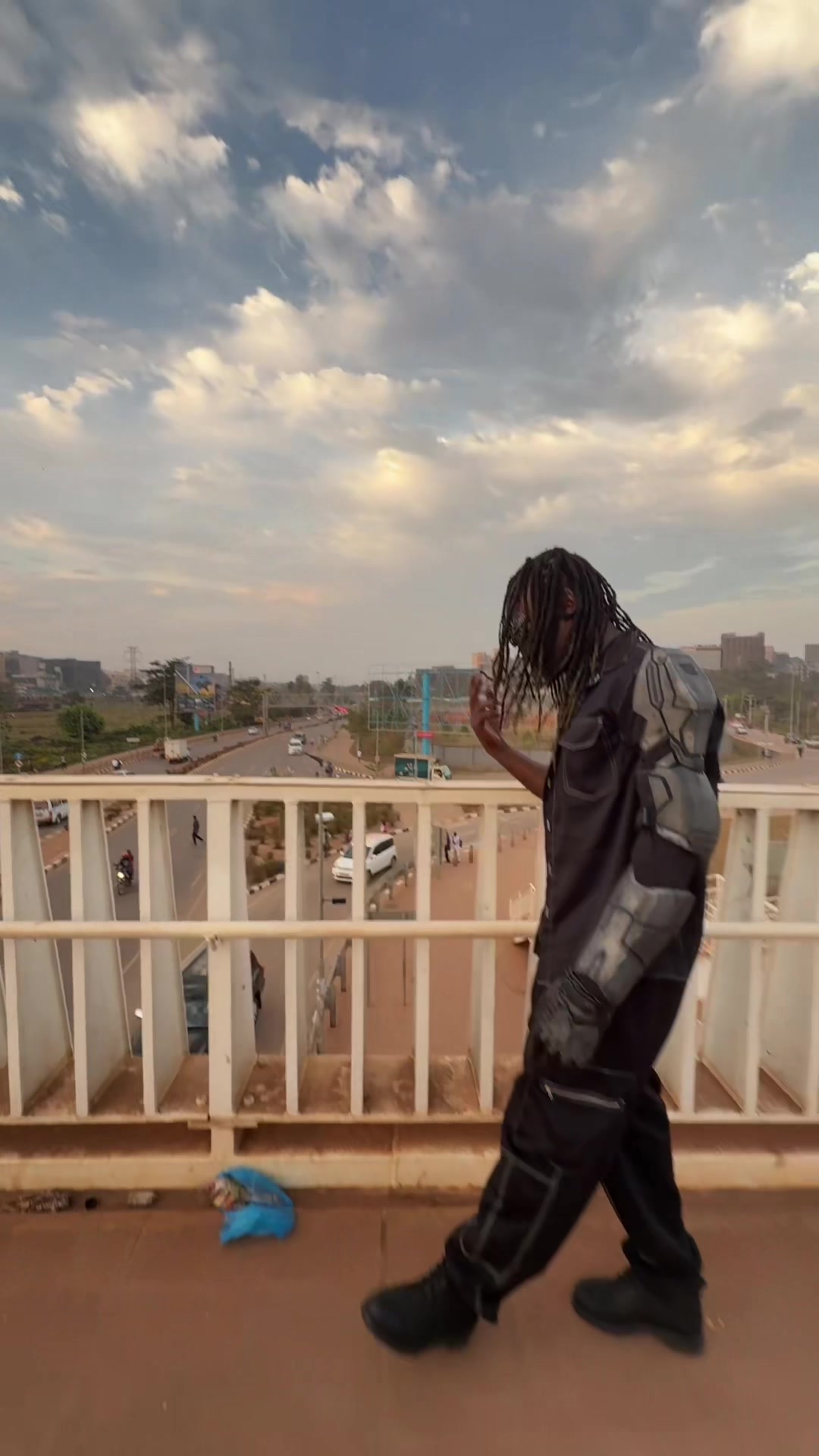 @FlossDaArtist🇺🇬🇬🇧