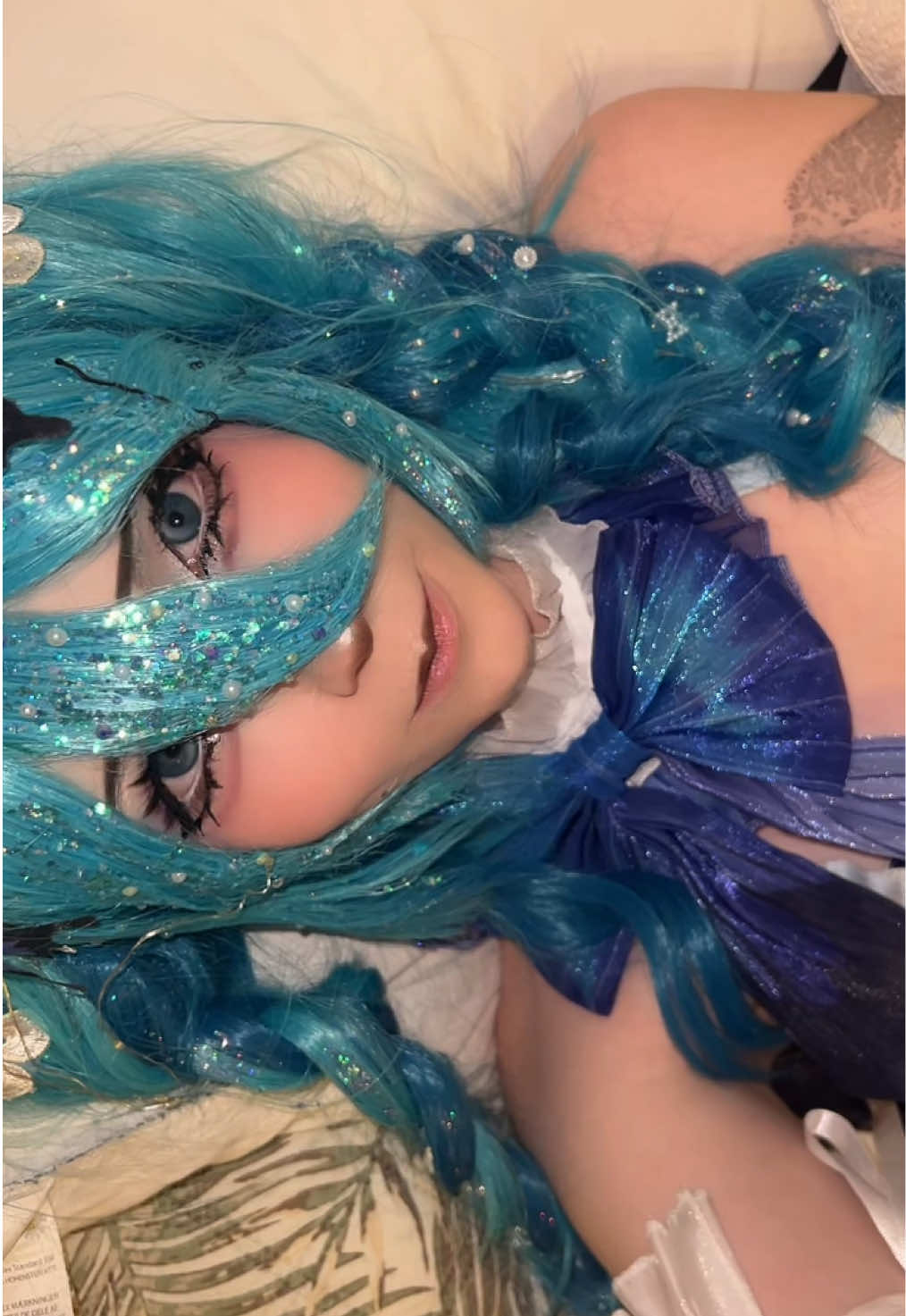 @mil0_cos
