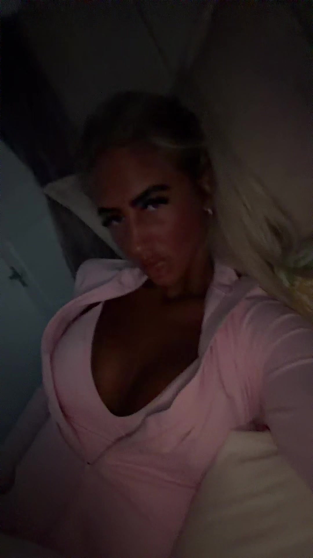 @pxlxaa24_