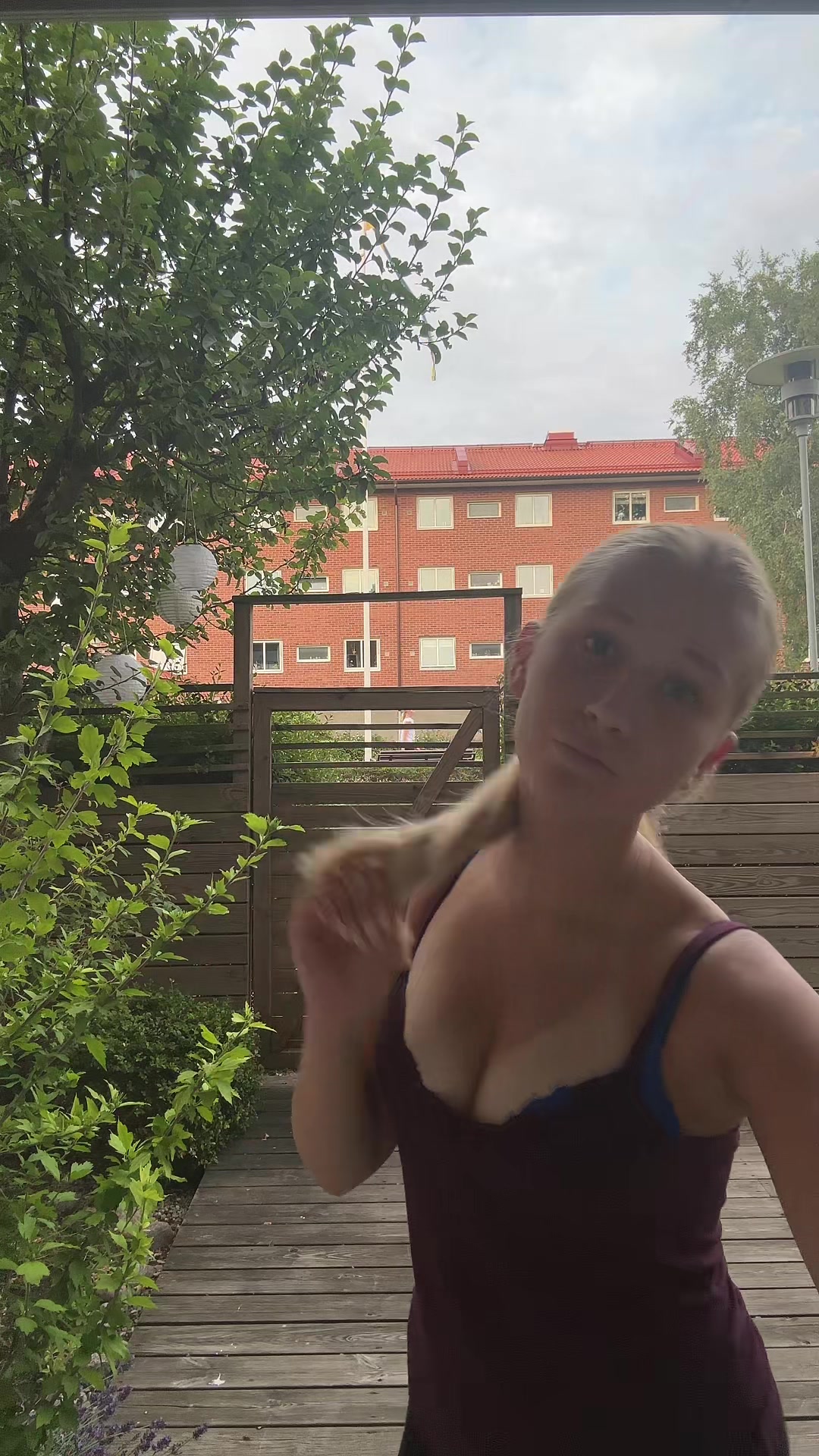 @dinrebecca1