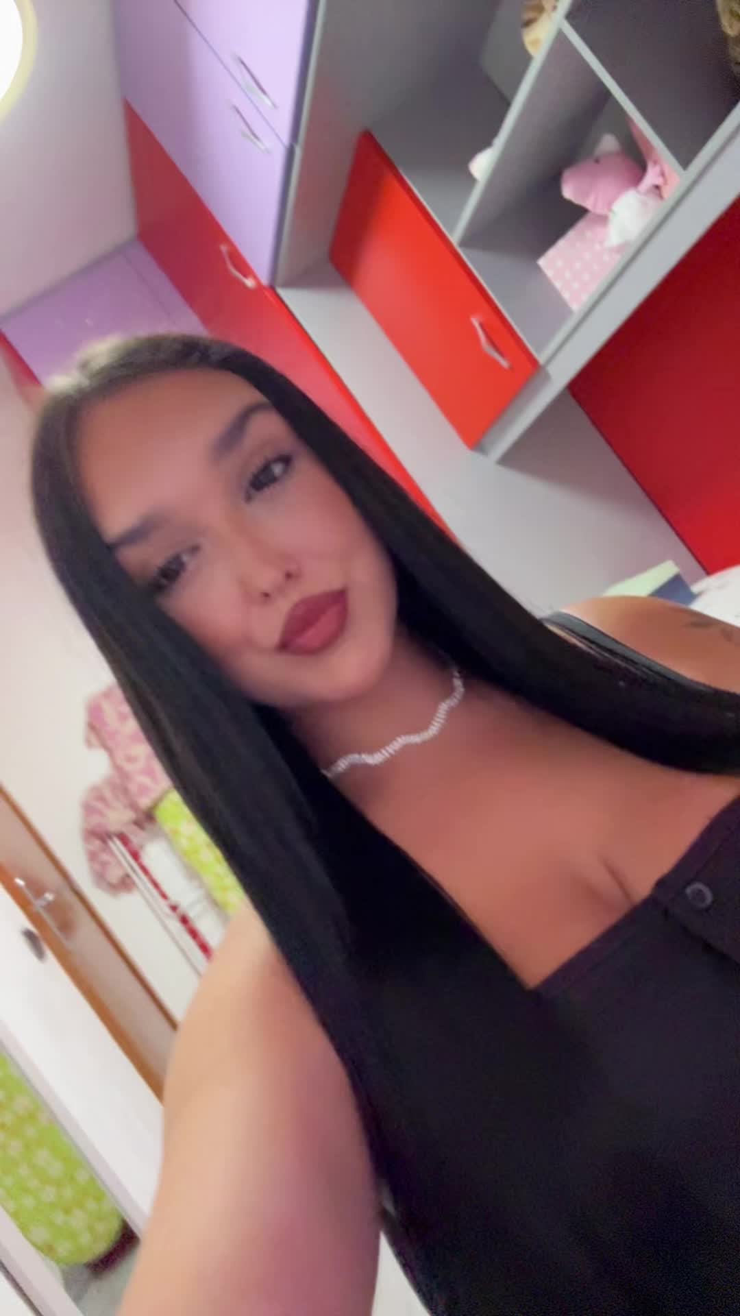 @yeniamartiiin
