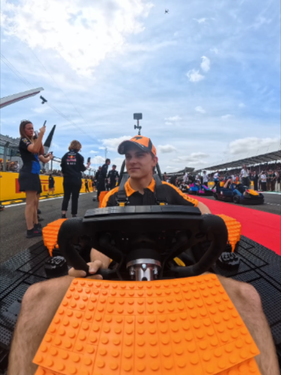 @McLaren Mastercard F1 Team 🧡