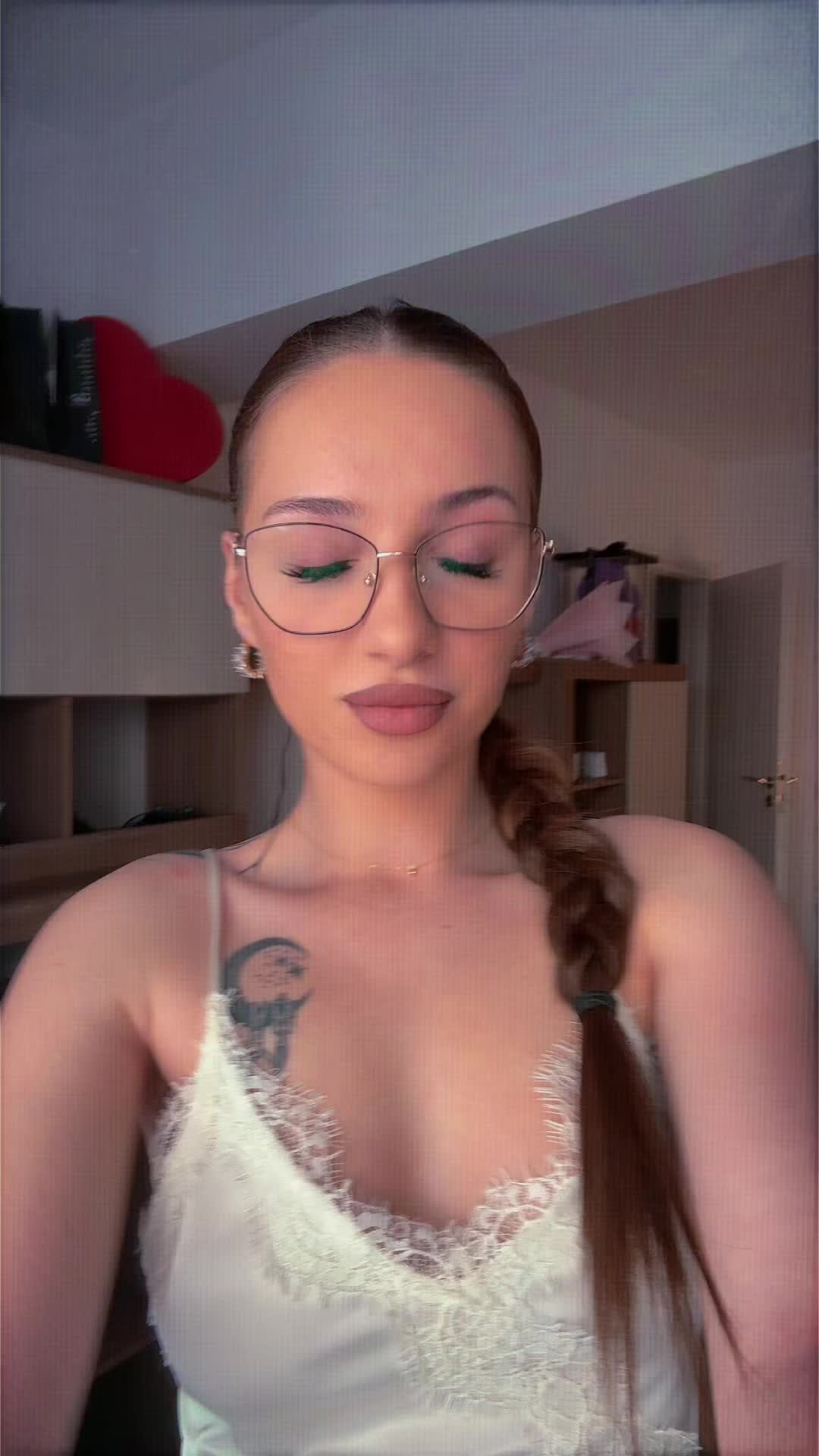 @alexa.nyx