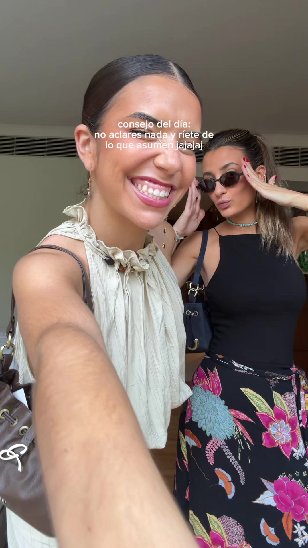 @Elena Gortari