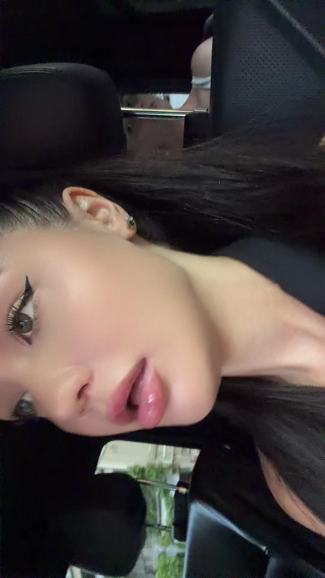 @Tina Azarenok