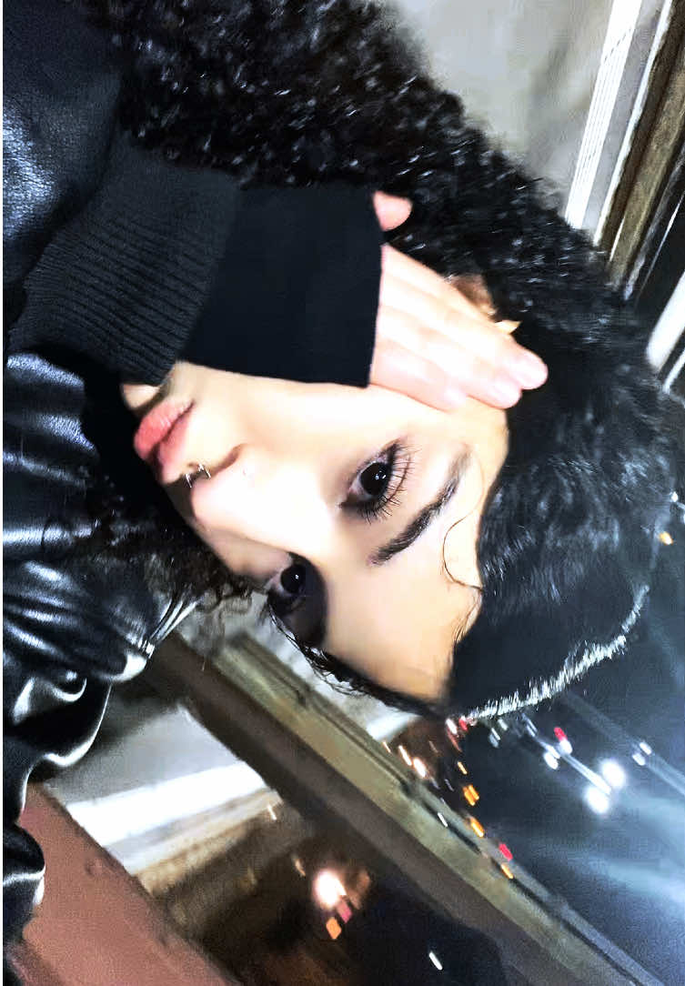 @🪽🪳 عــلـيـاء