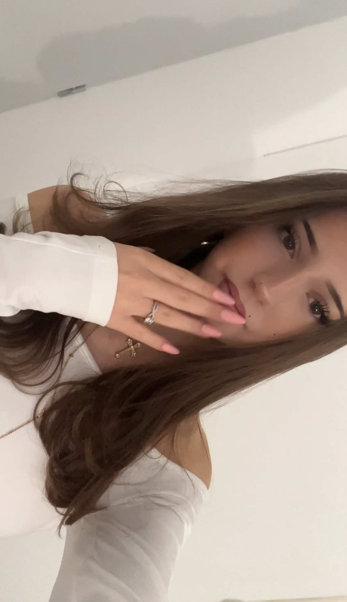 @♱