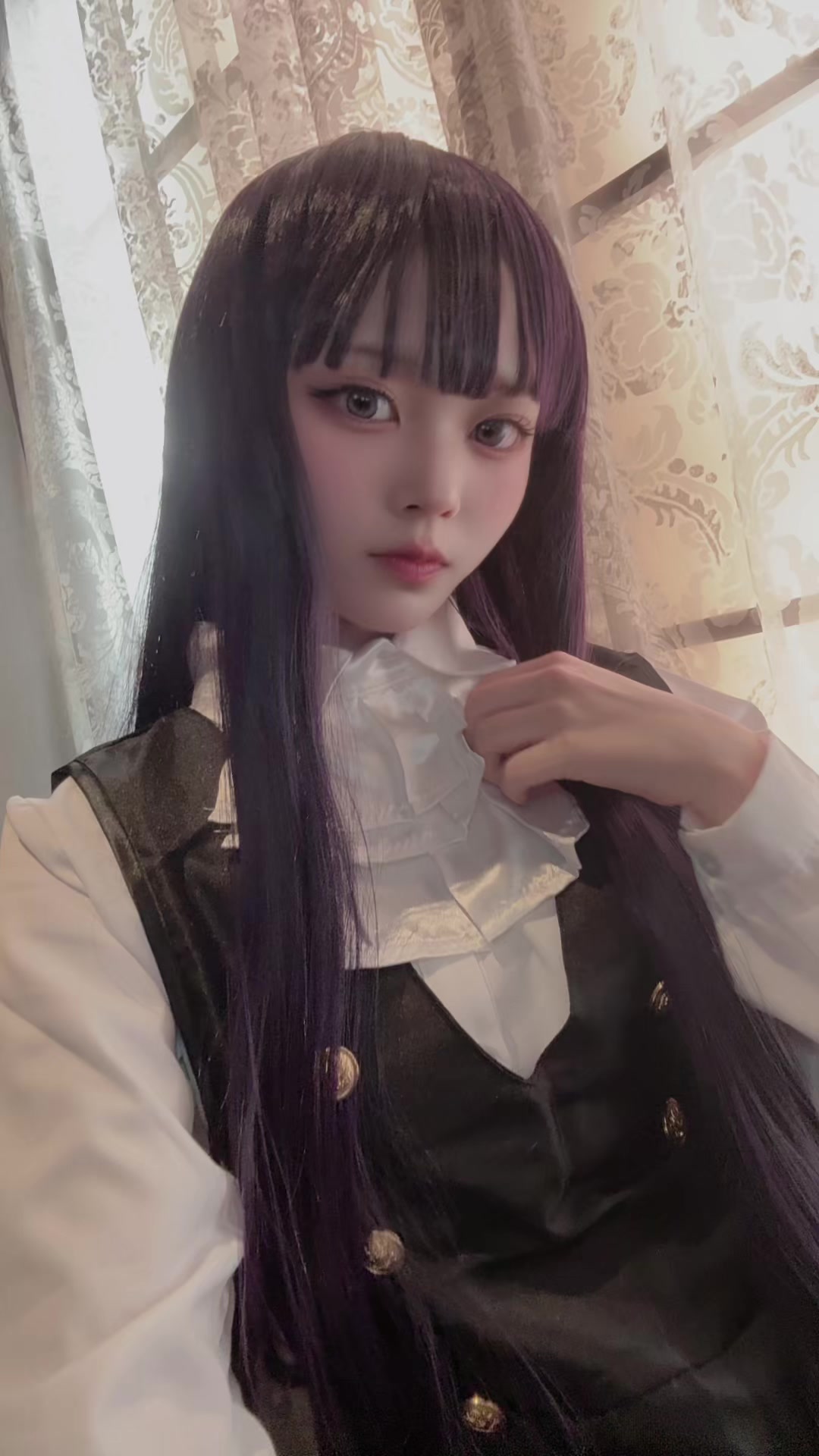 @おじぎ ねね