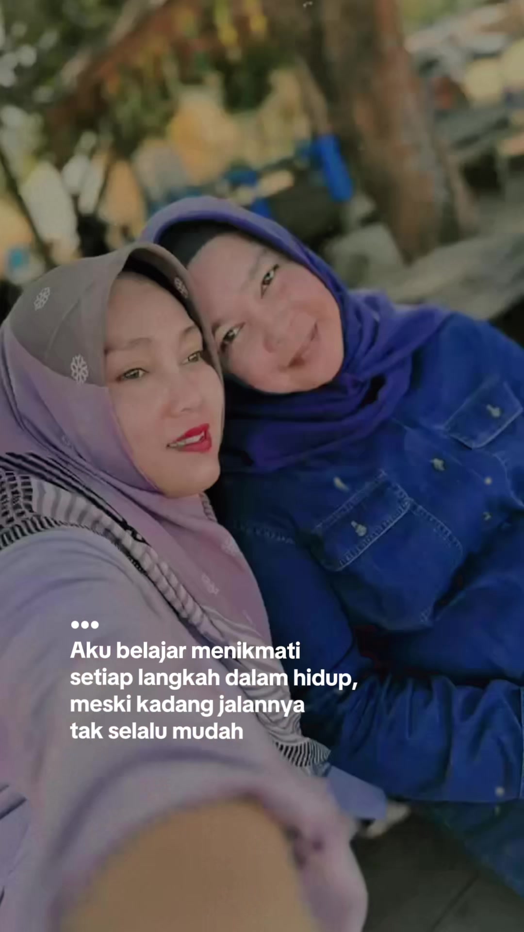 @Hamsina Tomboy