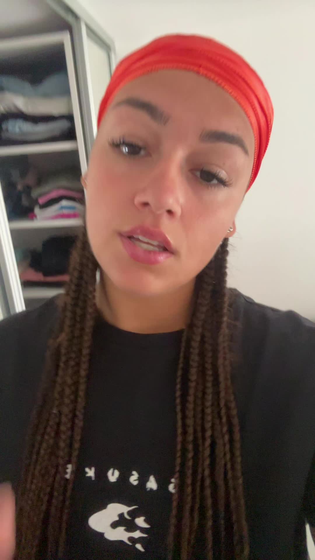 @Vanja🧚♀️