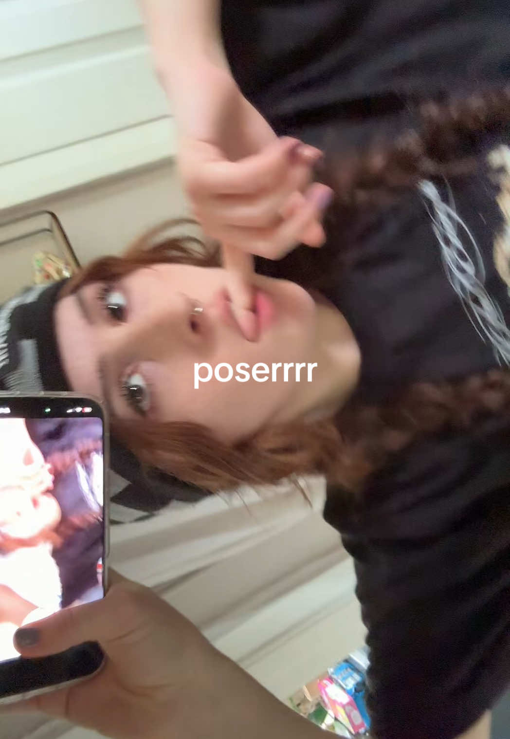 @phiiiii❦