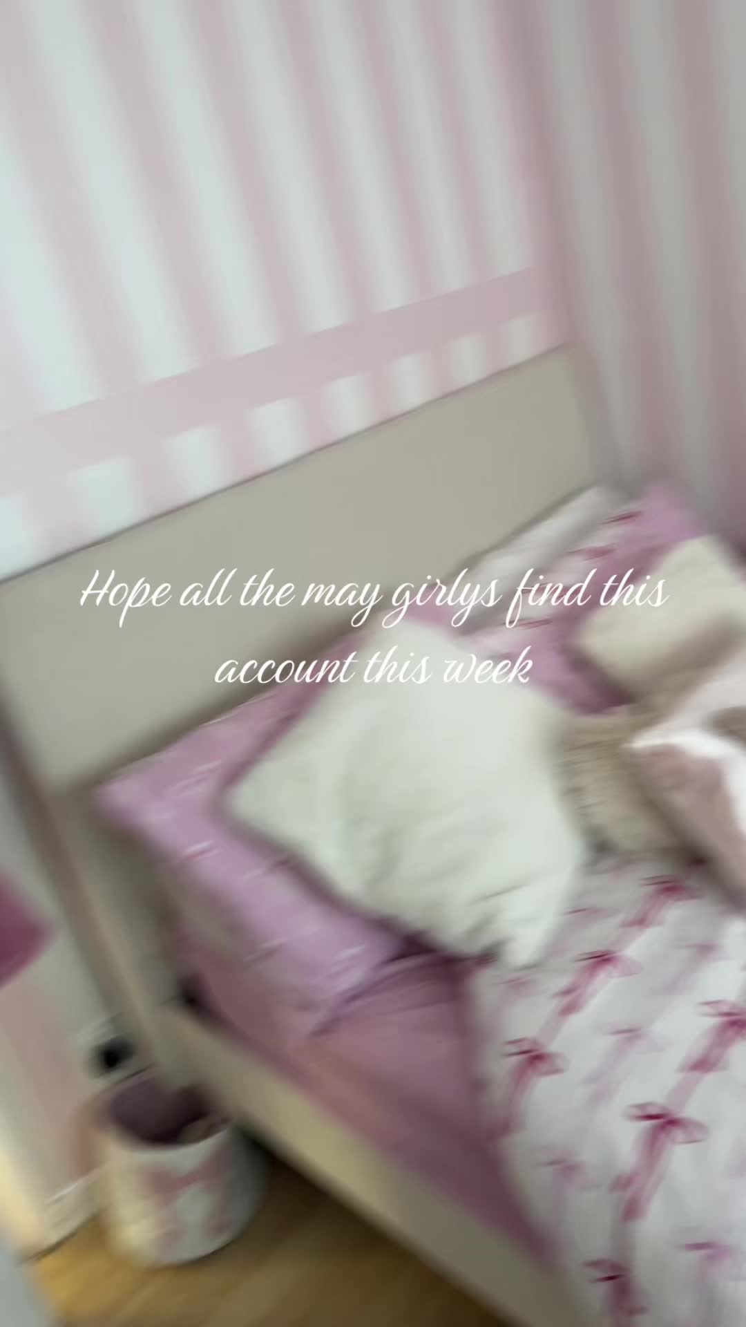 @𝐈𝐬𝐥𝐚🦢