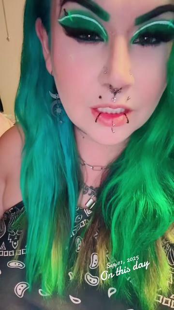 @🖤💚MamaSkittles💚🖤