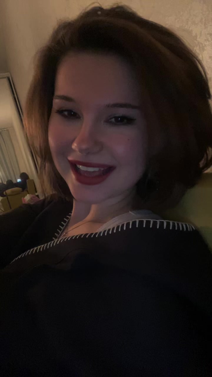 @Вика Виктория ♥️