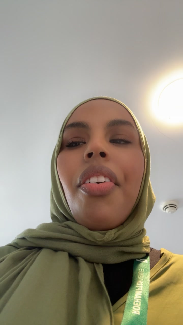 @Aisha🧸