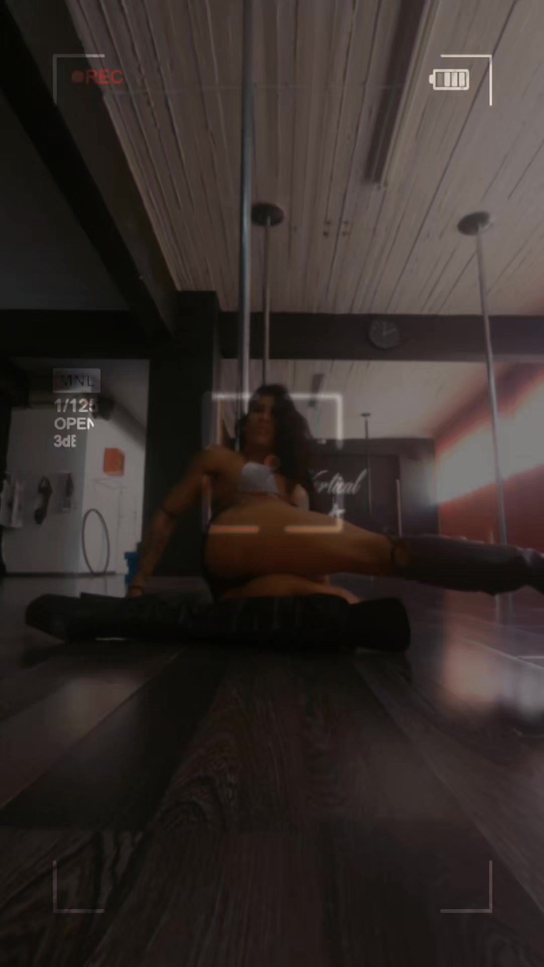 @Amaryllis Divas Pole Dancing