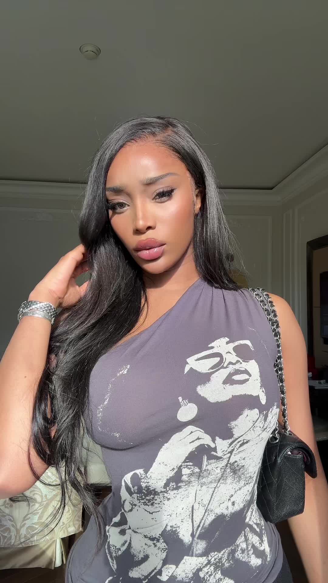 @karinedolls