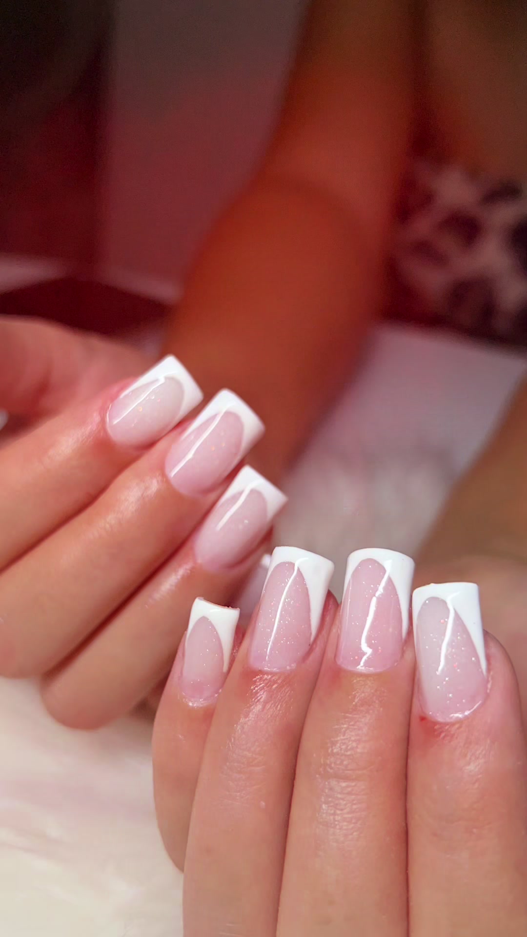 @vivien_nailss