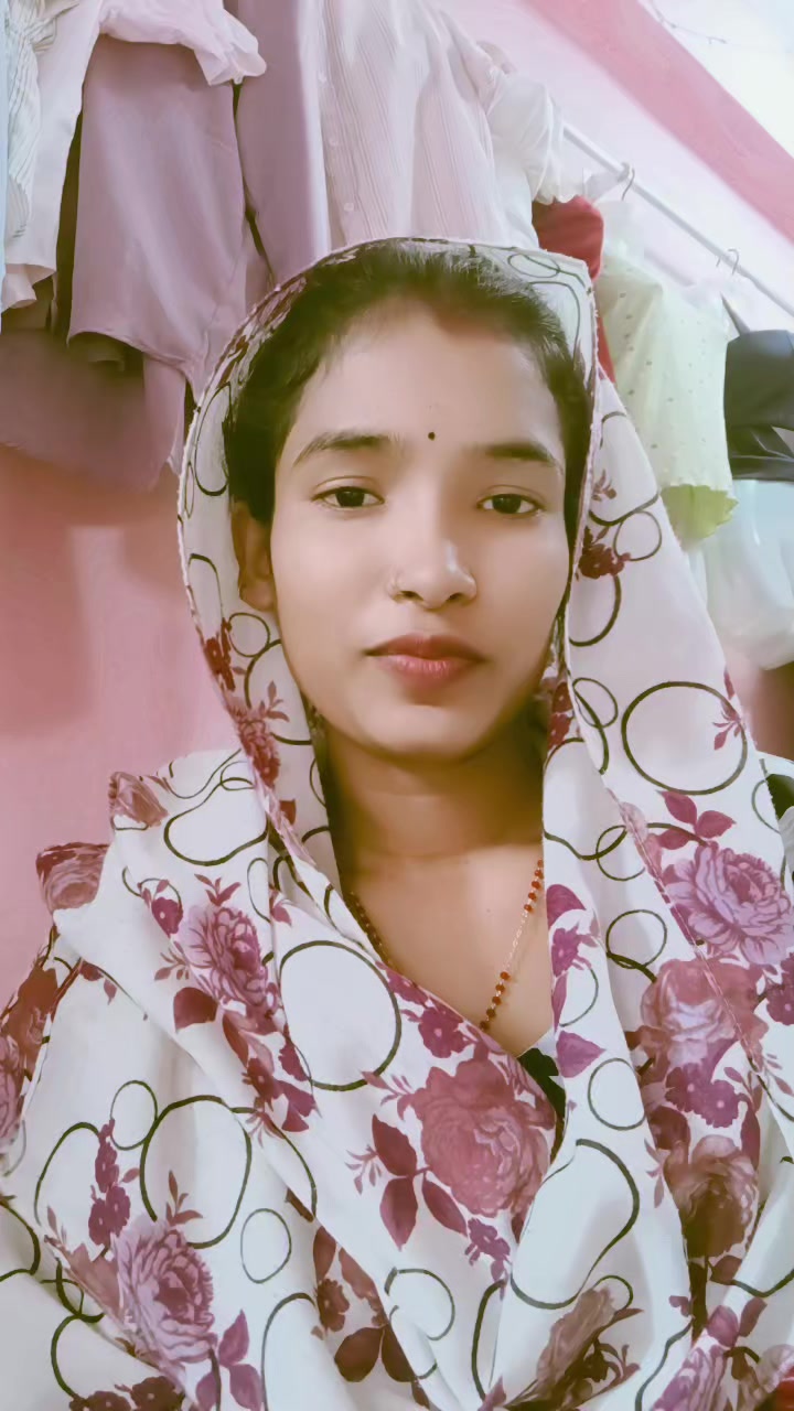 @🦋🍁gudiya🫶