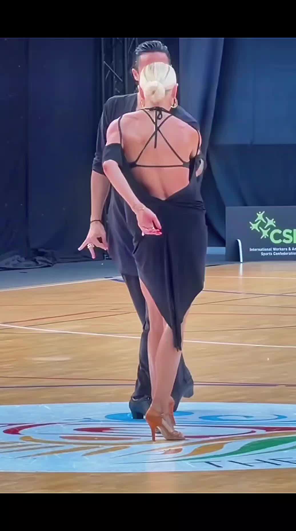 @Elina Stoqnova