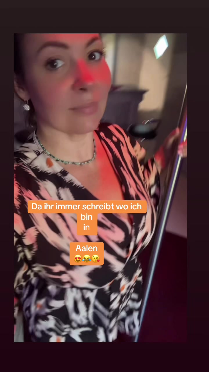 @Nela