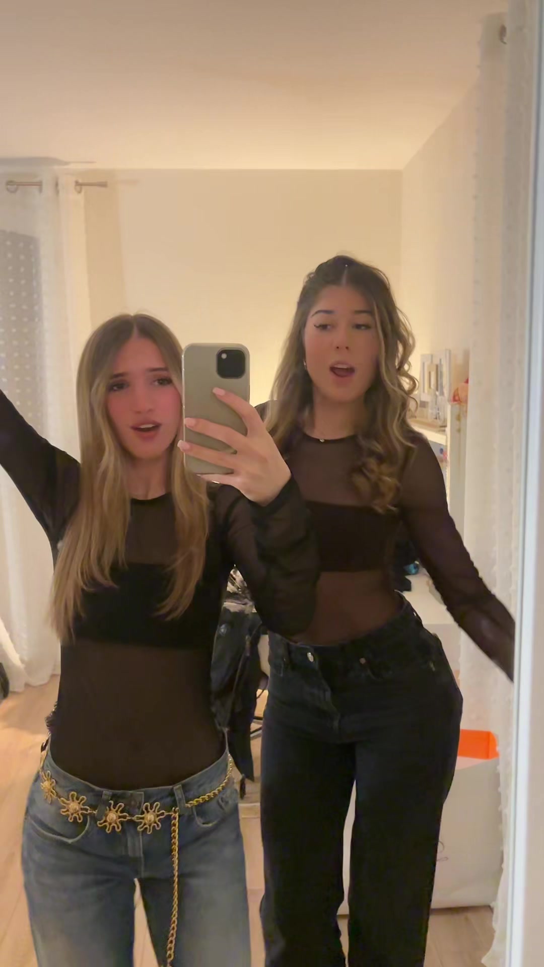 @julie 💛