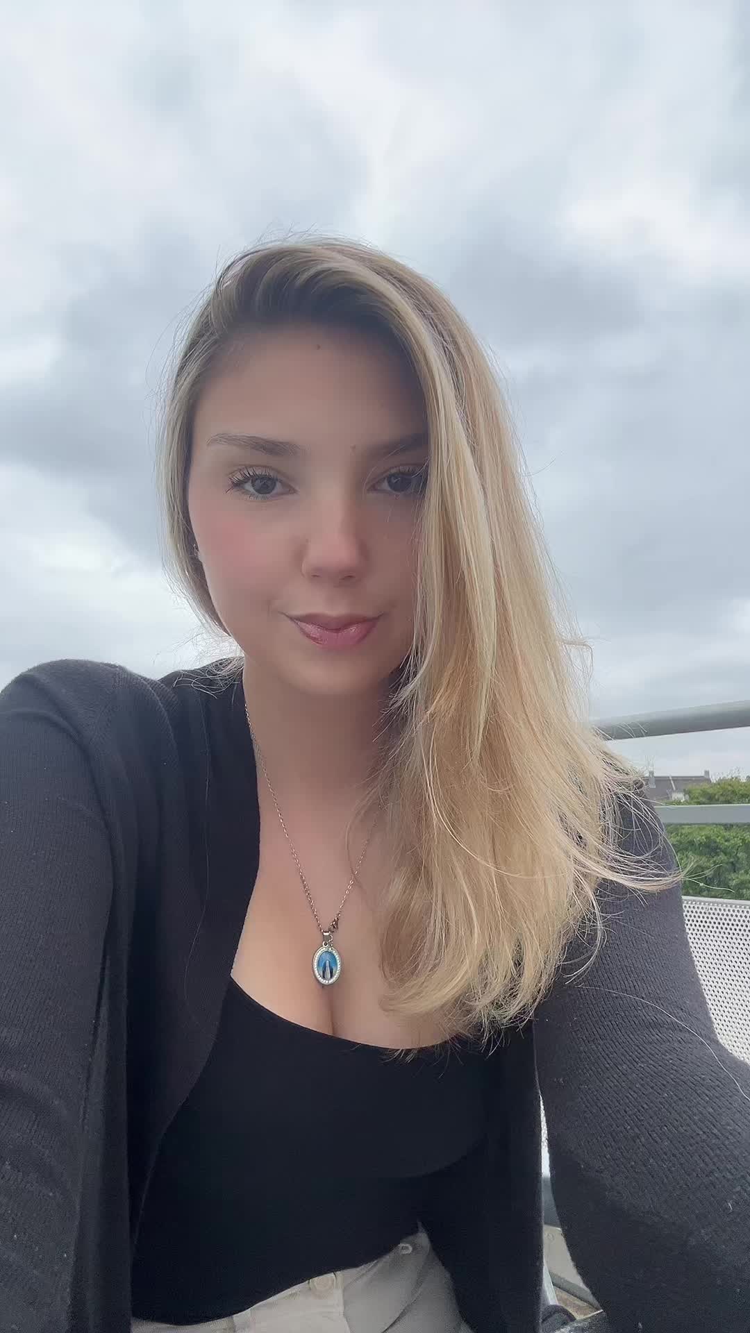 @Ruža