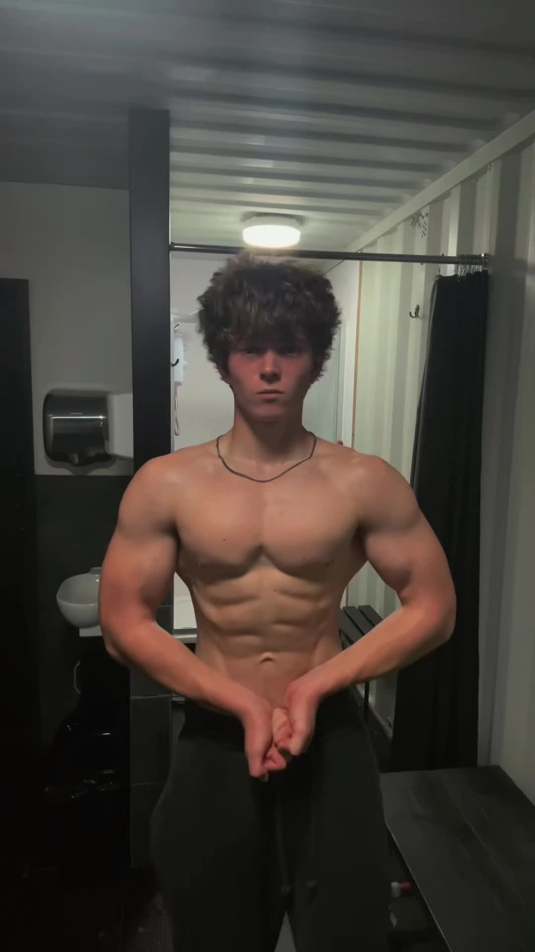 @etienlifts