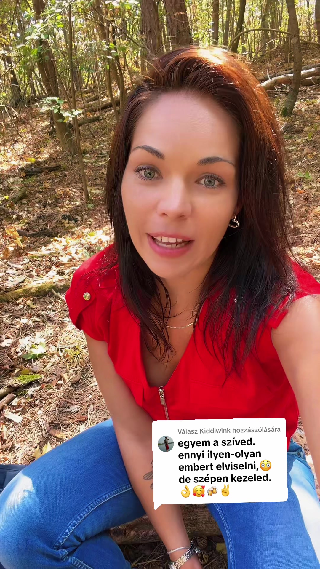 @S&aacute;ra Pongr&aacute;cz