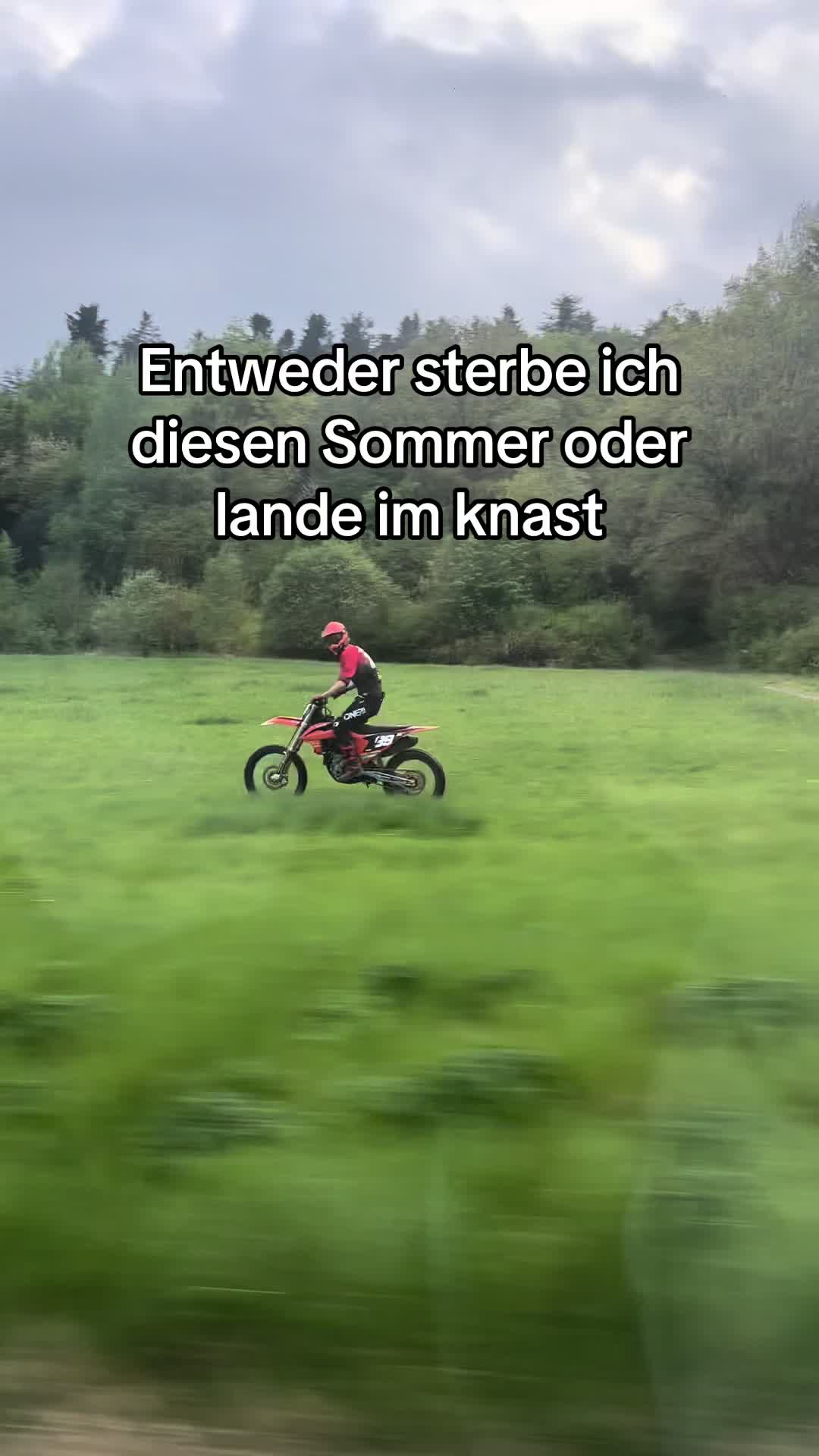 @Der_Tote_Junge