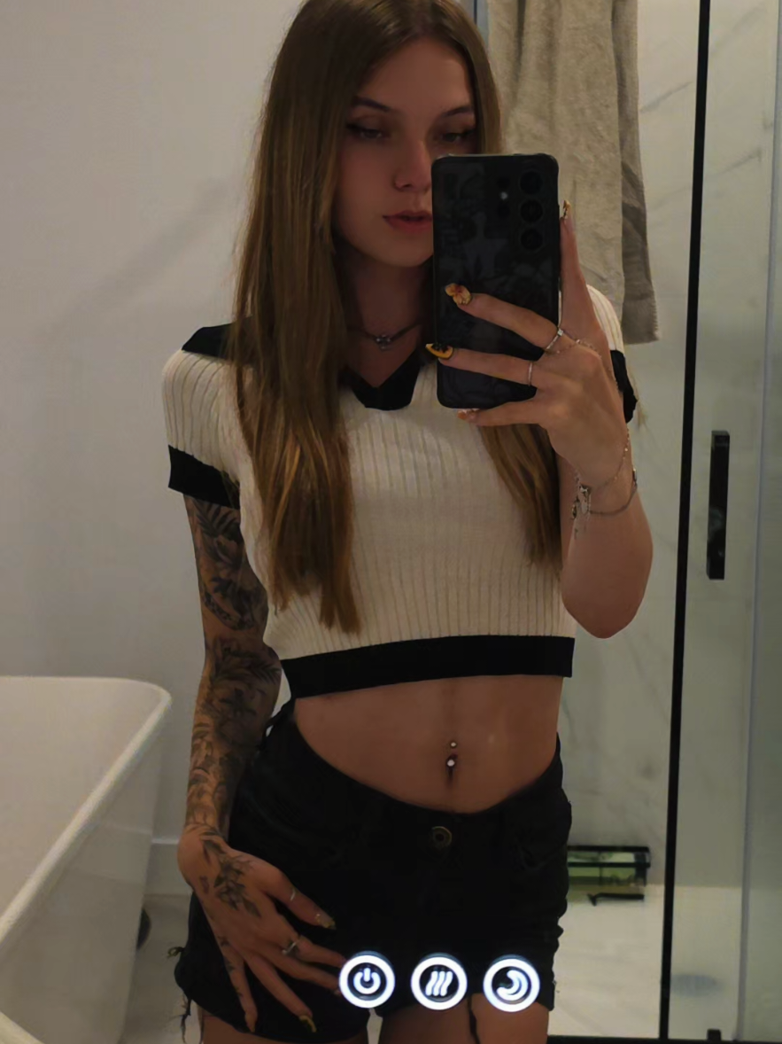 @𝙷&eacute;𝚕&eacute;𝚗𝚊♡