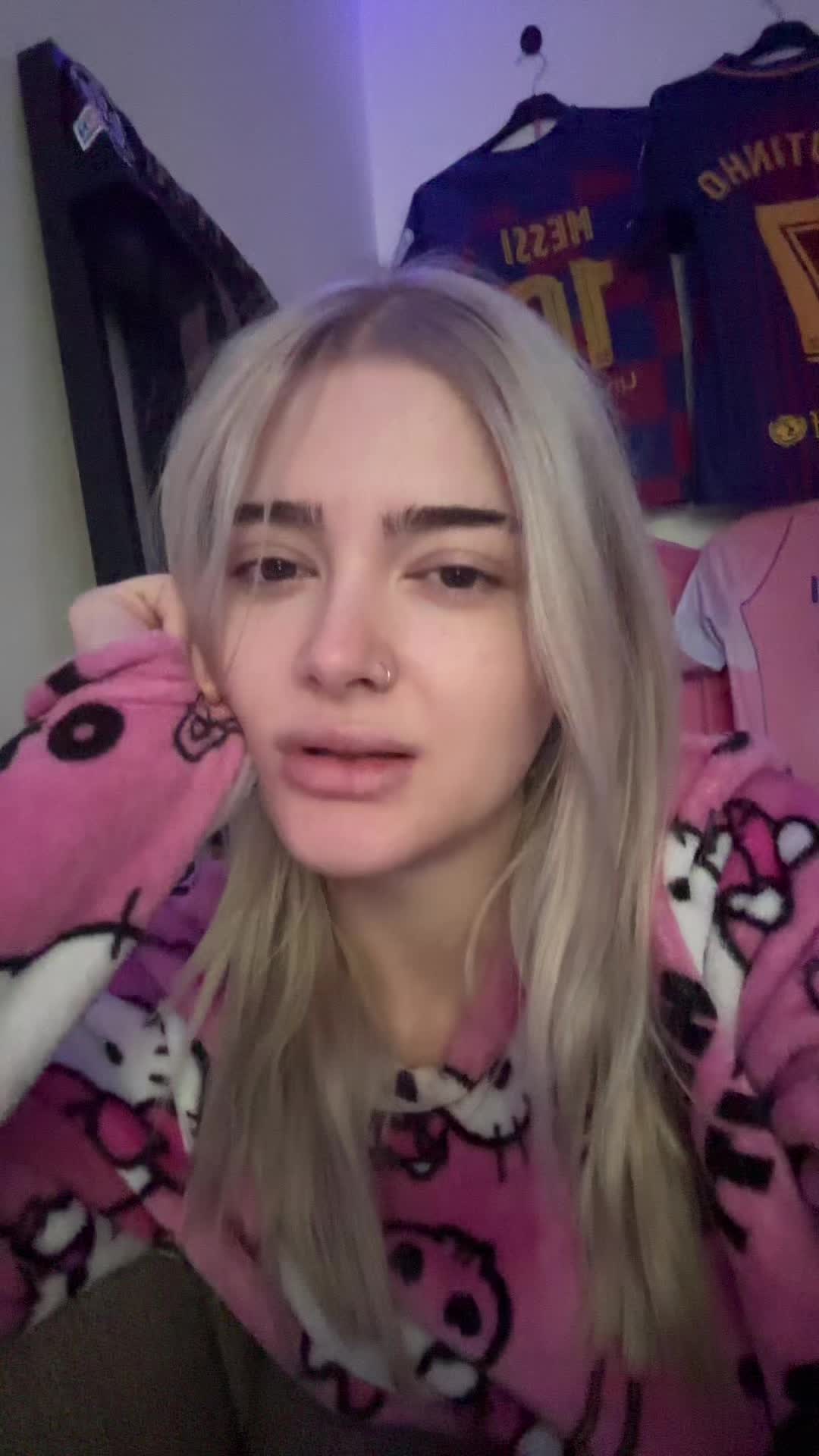 @alemakesmoney
