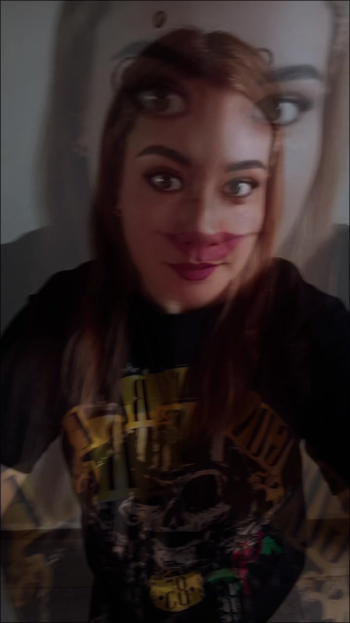 @Leya Ana Sámano