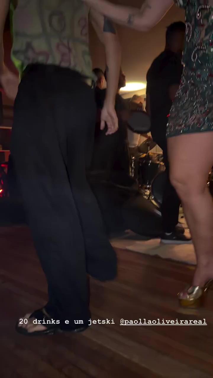 @Paolla✨️