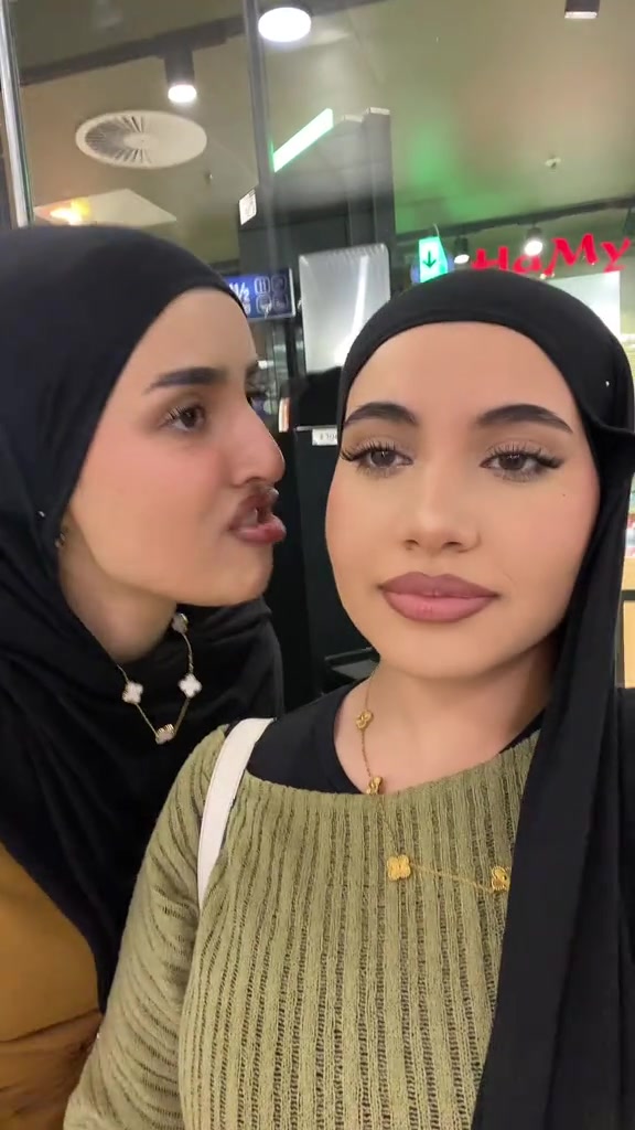 @southasianrandis