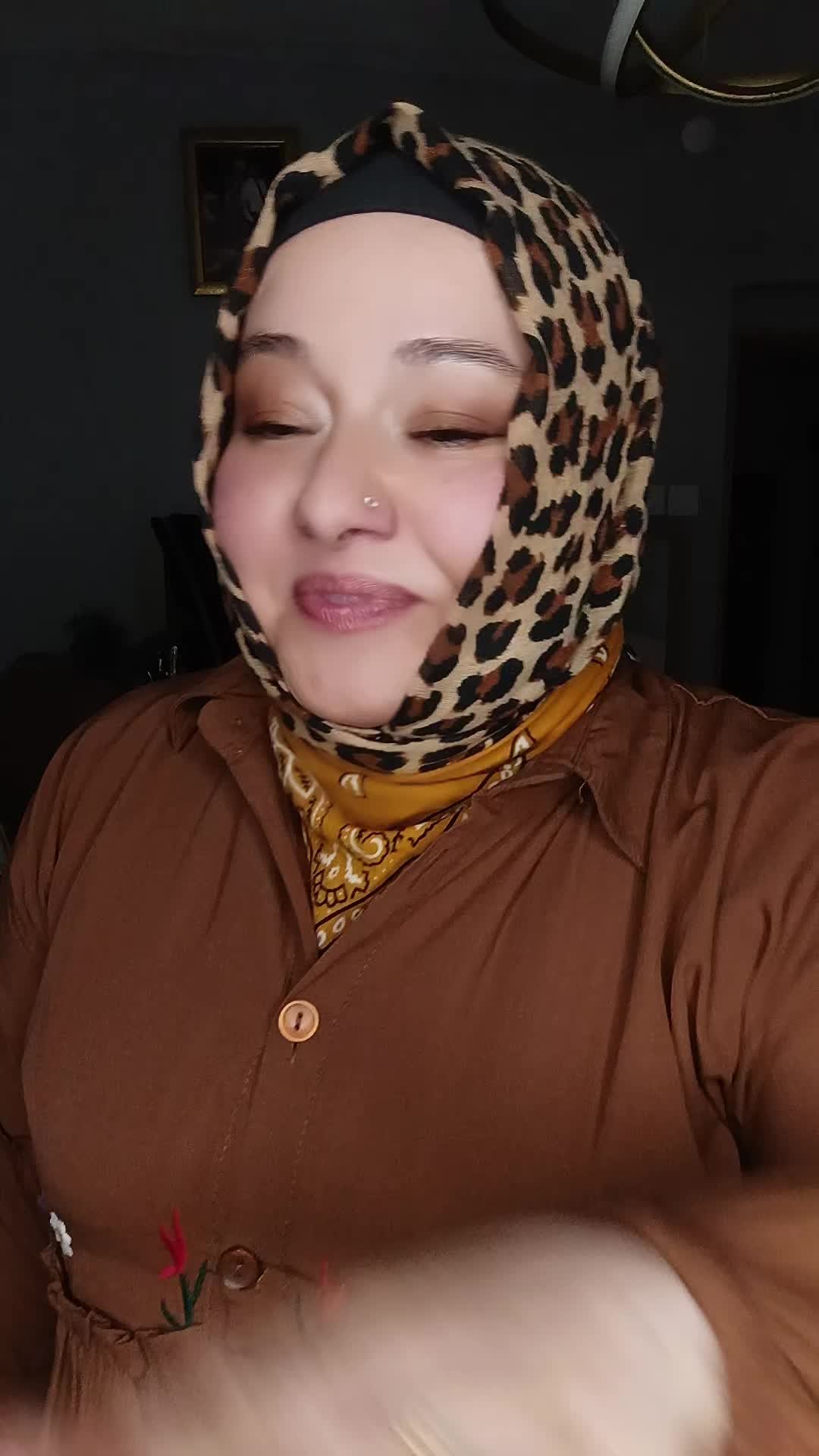@zübeydeözcan