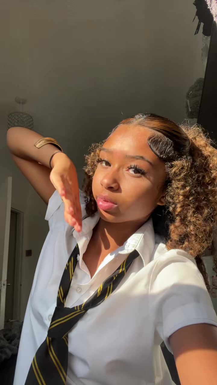 @Ꮯล།།𝚒ล