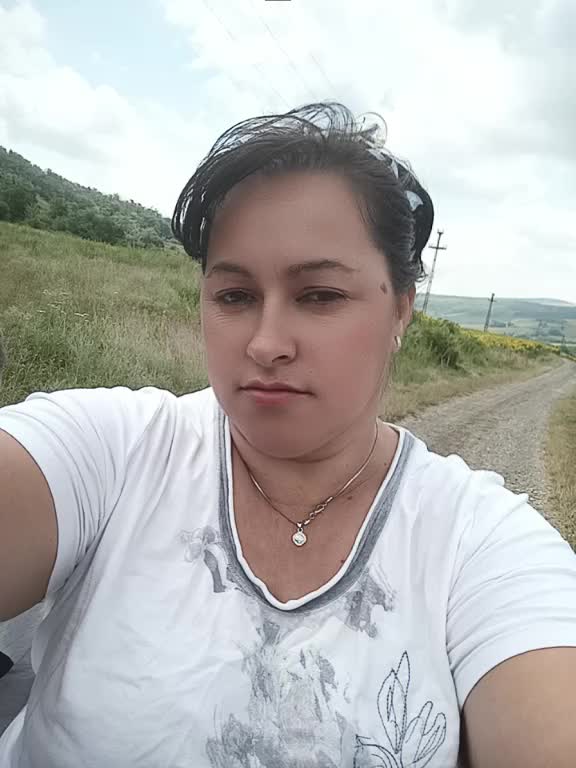 @OanaCarmen12