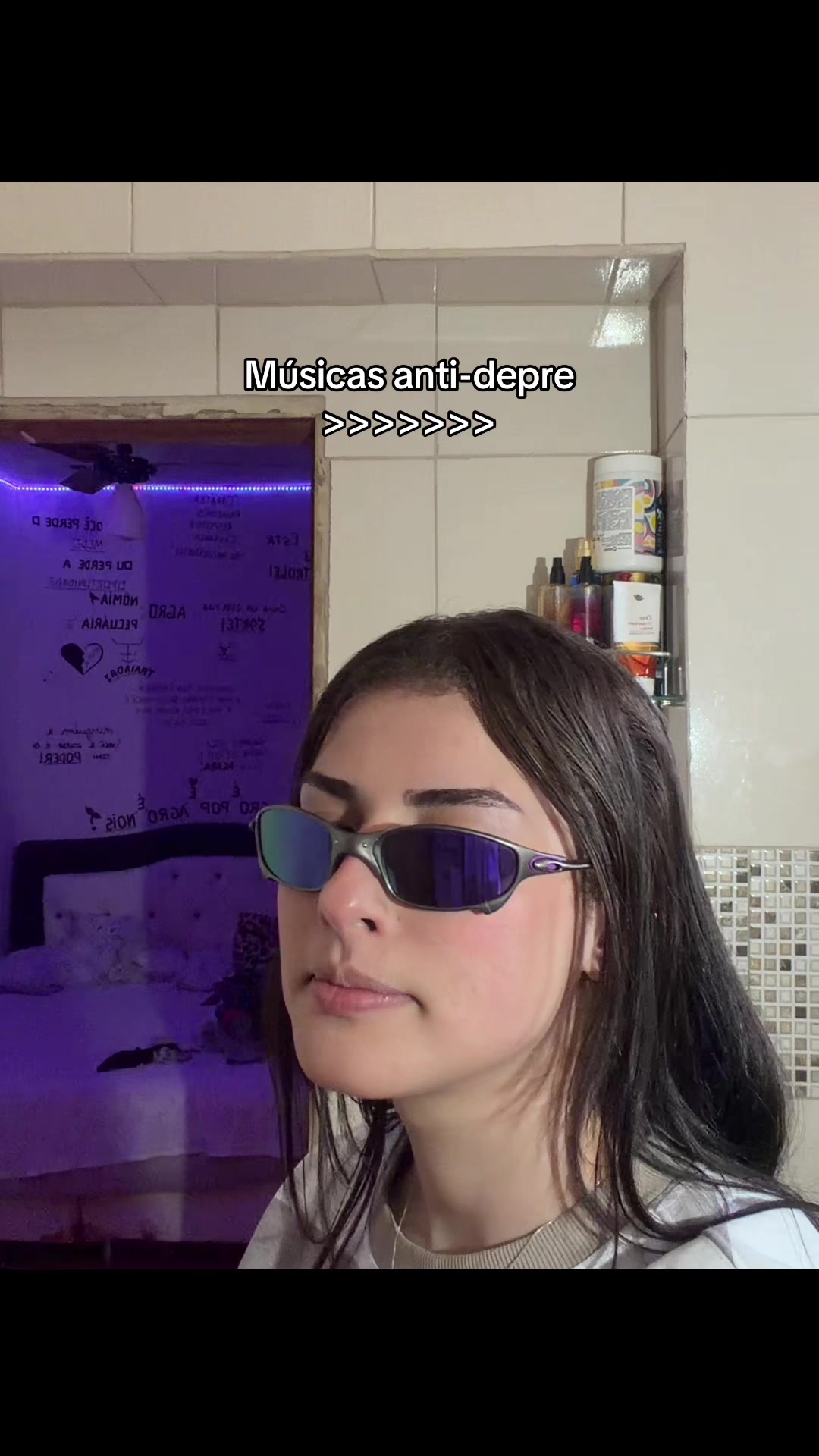@Eu_Mell🐝🍯