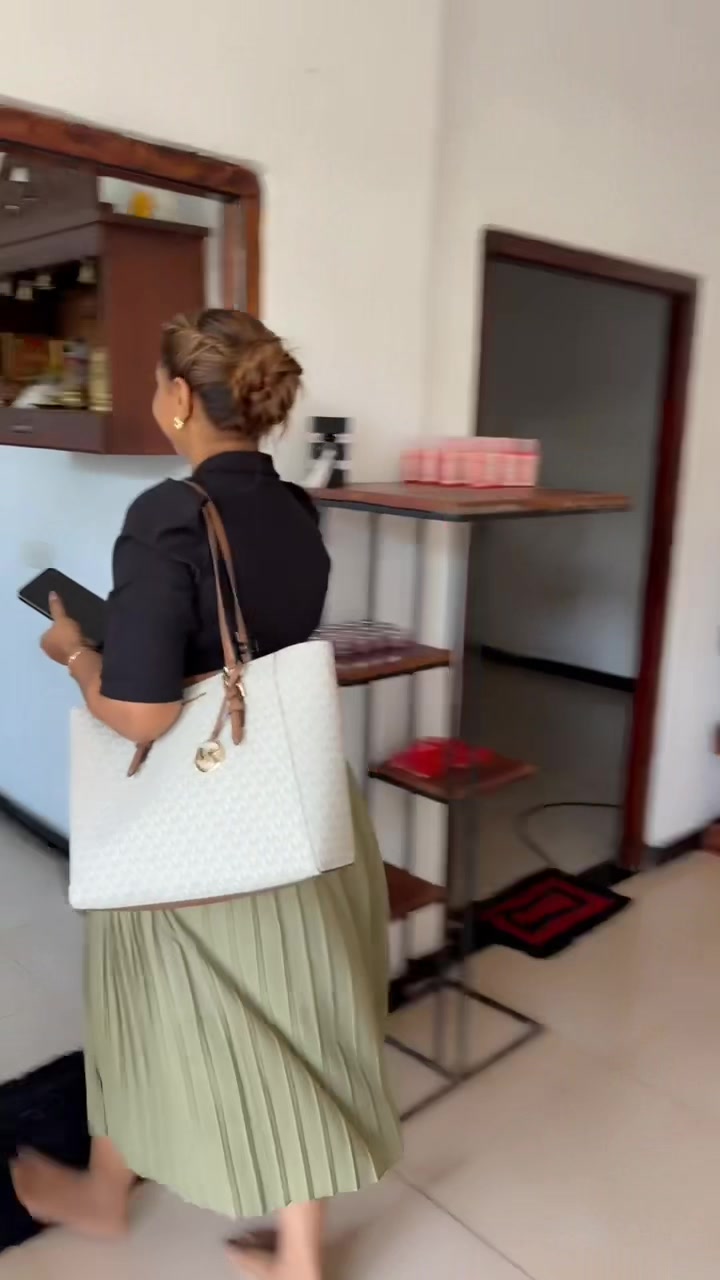 @Kaushi_Raj