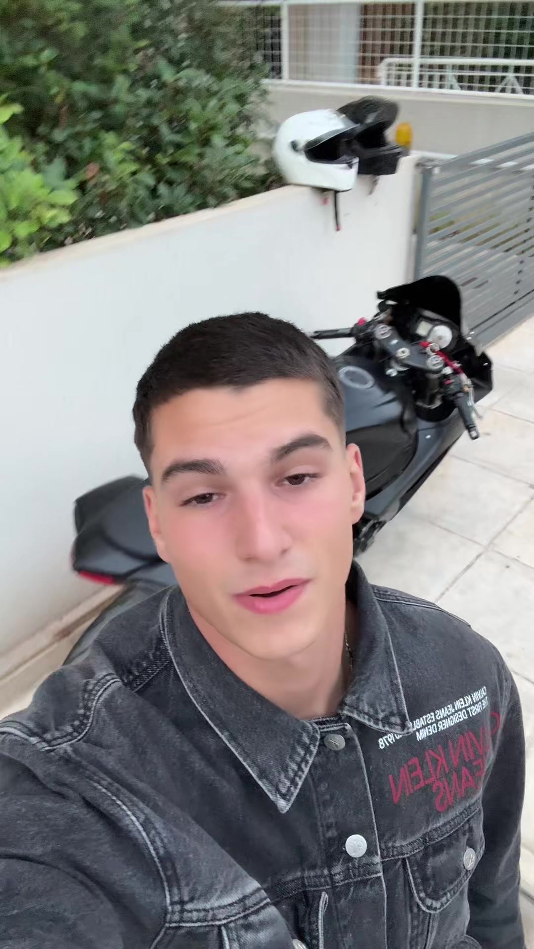 @nicolasantikas