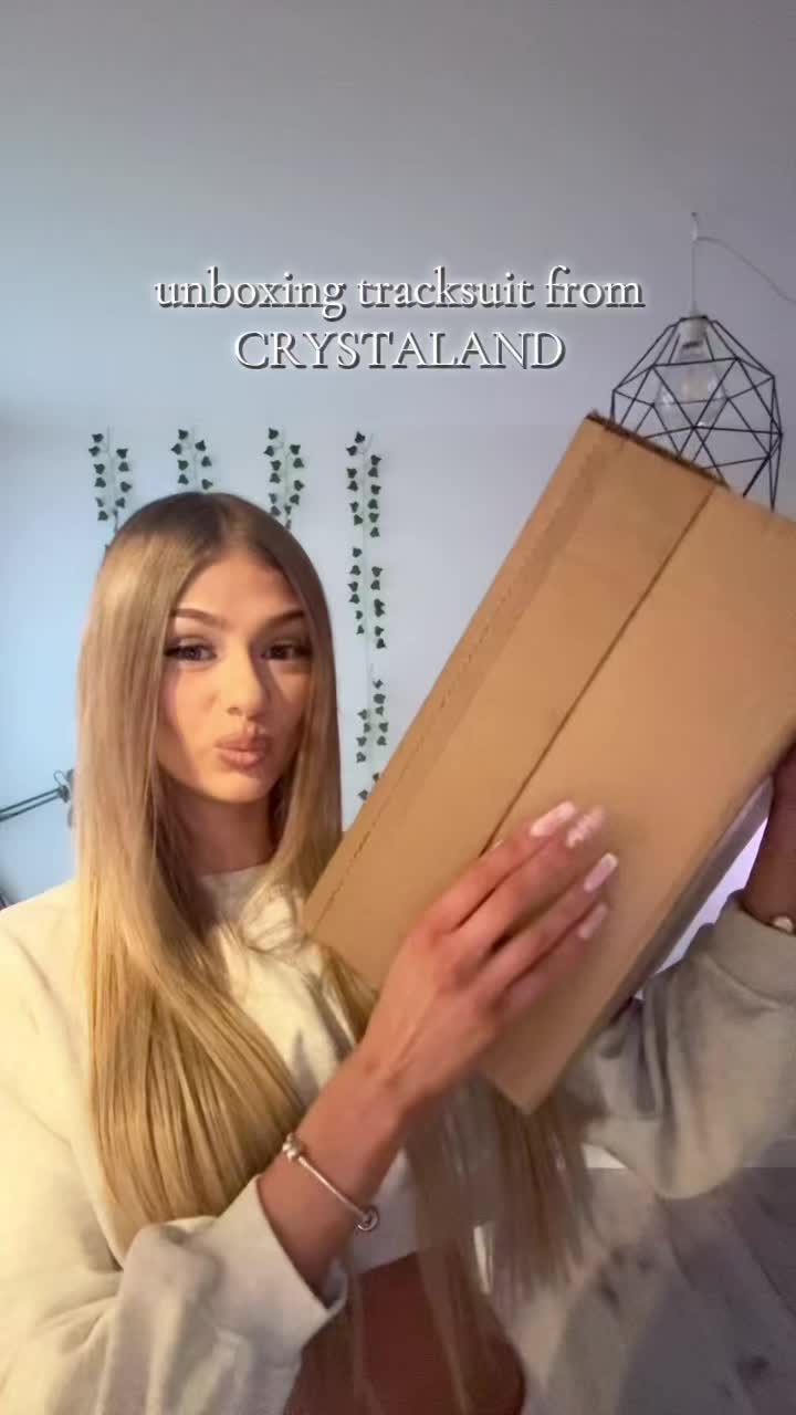 @julcia