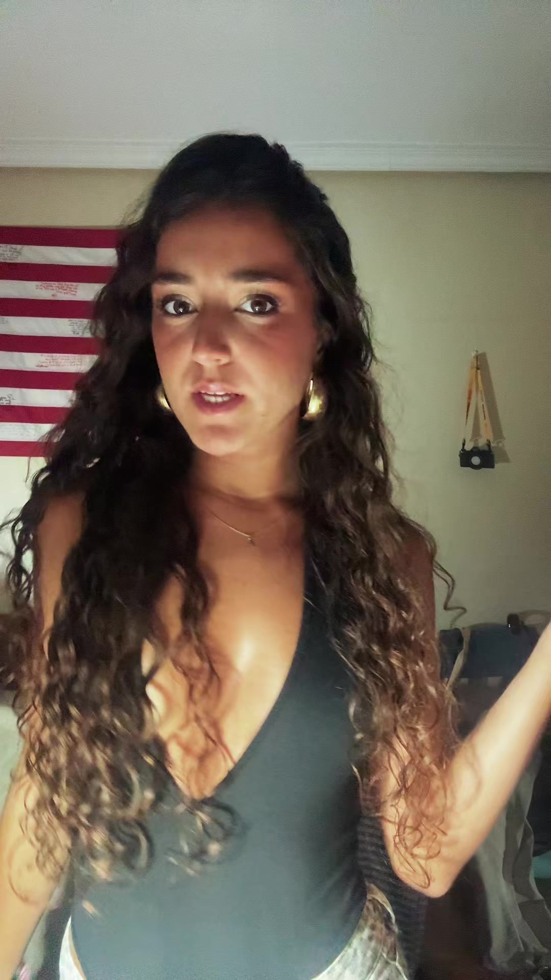 @Adrianasg