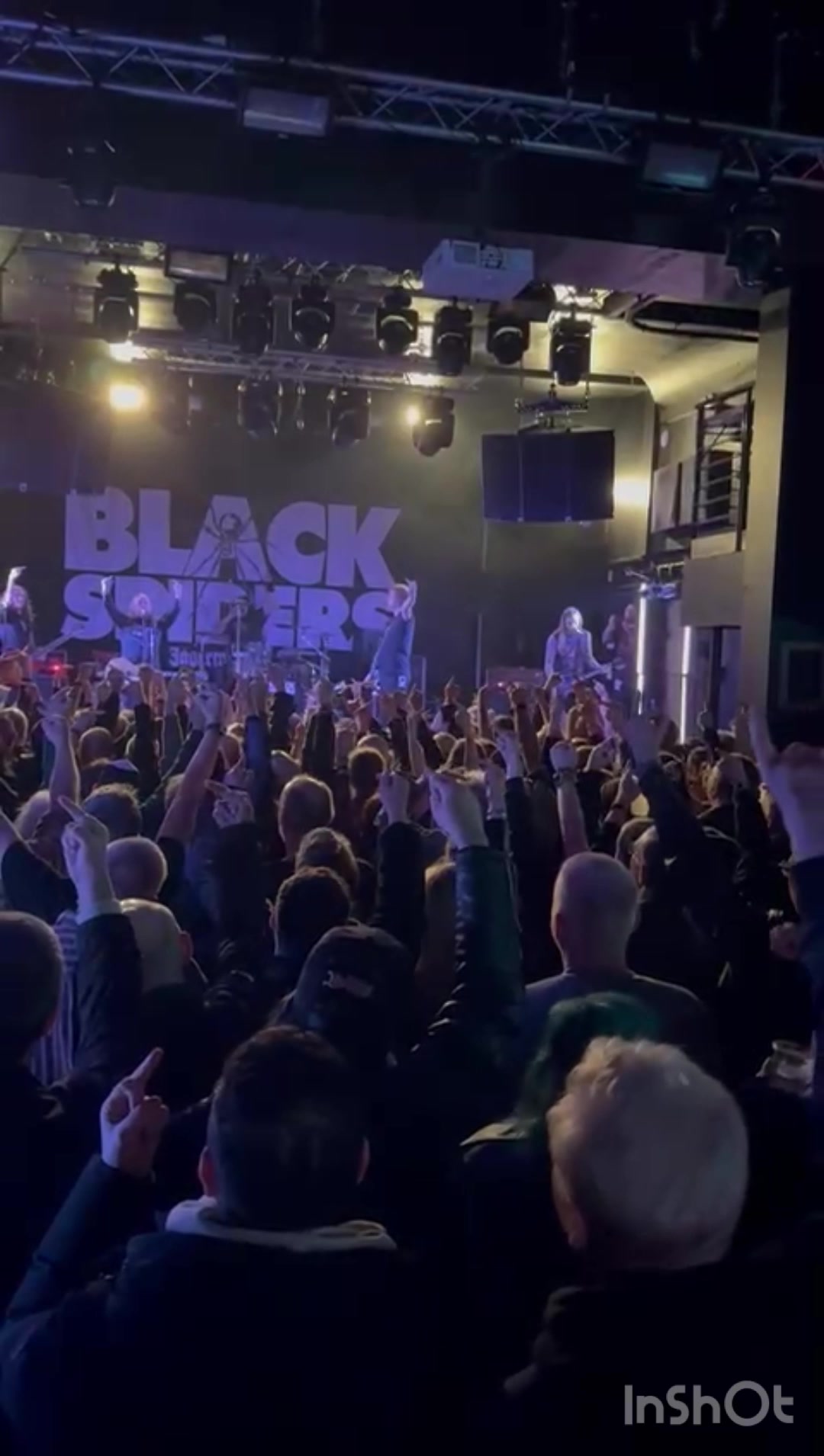 @Black Spiders