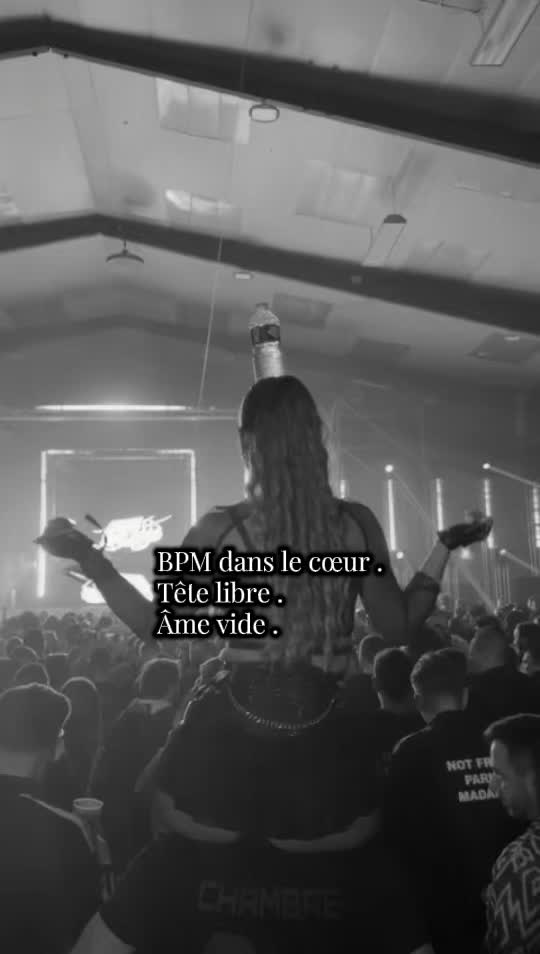 @🖤 ᴏᴘʜᴇʟɪᴇ 🖤