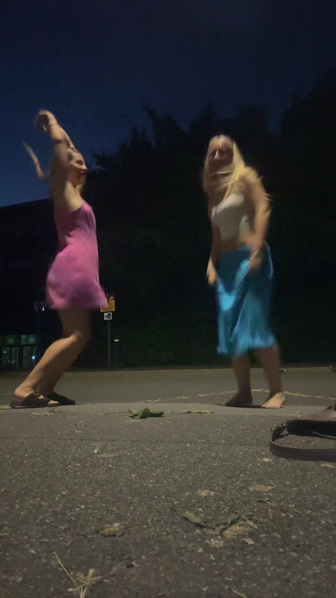 @emilyy